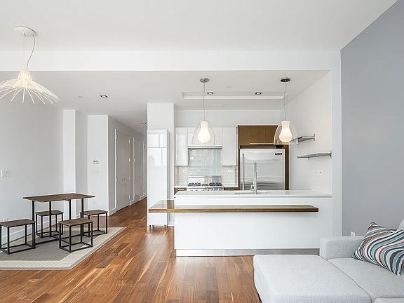3rd image of 217 51st Ave APT 405