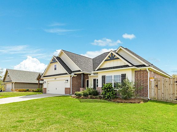 3rd image of 628 Greystone Ln