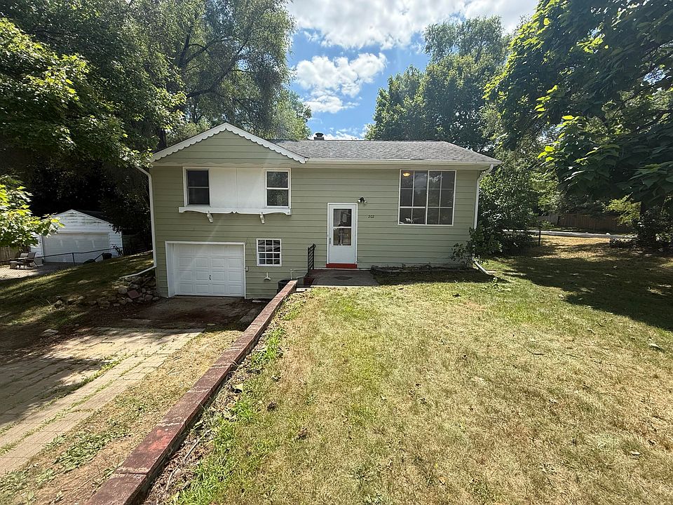 1st image of 202 Viking Dr