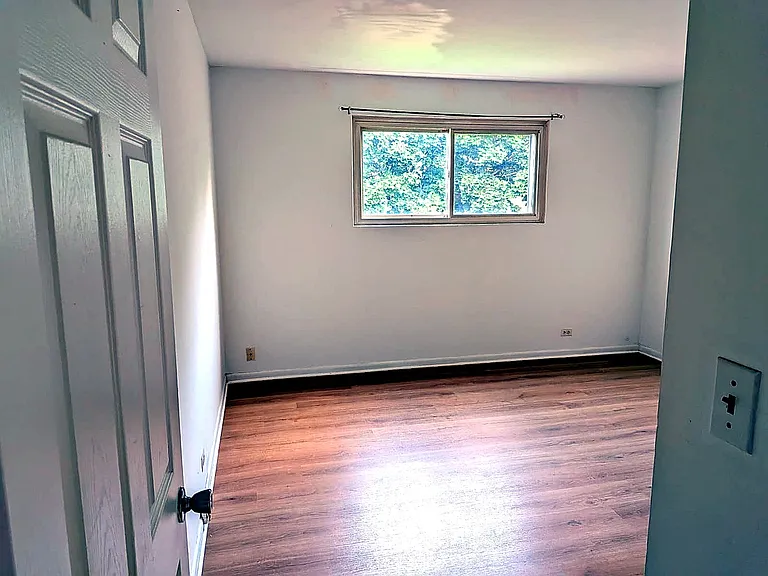 386 Dover Ln #386 — Photo 11