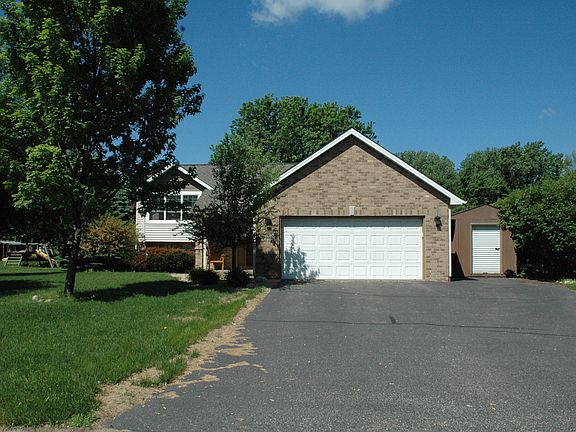 Extra-wide Driveway w/Shed