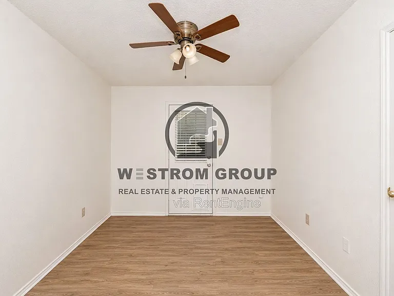 316 Crowe Dr — Photo 19