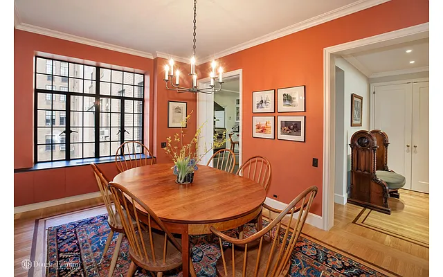 Sold by Douglas Elliman | media 25