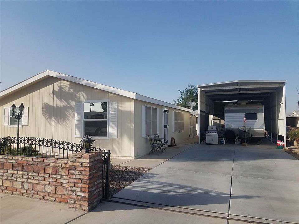 1st image of 13628 E 49th Dr