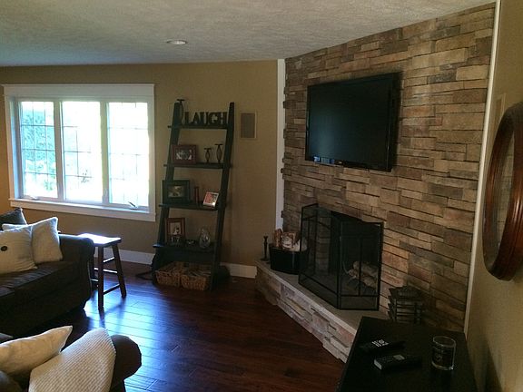 3rd image of 4653 Patricia Ct SW