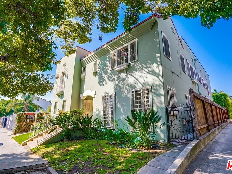 1st image of 1945 Cheremoya Ave