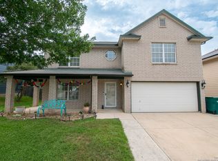 7602 Avery Rd, Live Oak, TX 78233