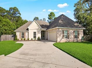 28453 Spring Clover St, Ponchatoula, LA 70454