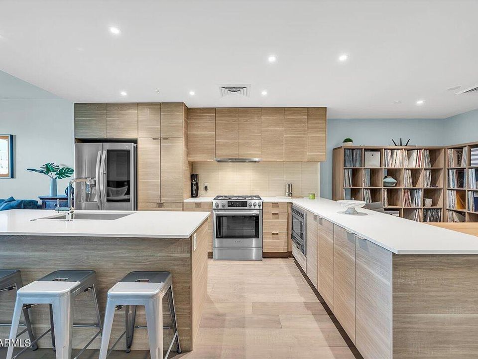 1st image of 2300 E CAMPBELL Avenue #321