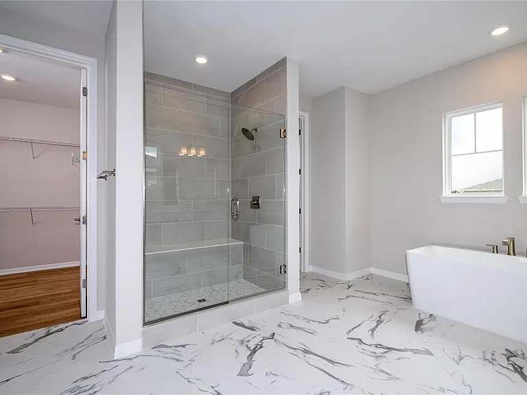 450 Winter Grove Blvd — Photo 78