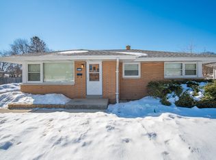 8625 W Denver Ave, Milwaukee, WI 53224