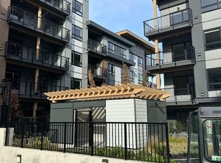 8233 208b St #214, Langley, BC V2Y0G3