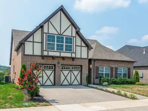 730 Canter Ln, Hendersonville, TN 37075