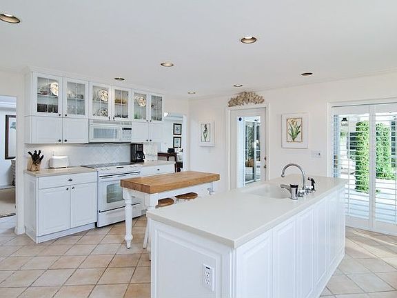 See more photos at MichaelLawler.com