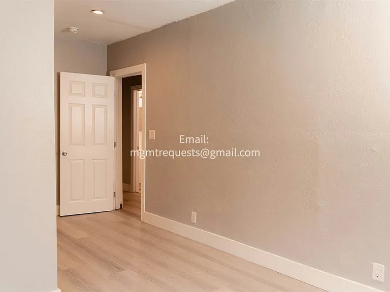 1539 Ricardo St #1 — Photo 21