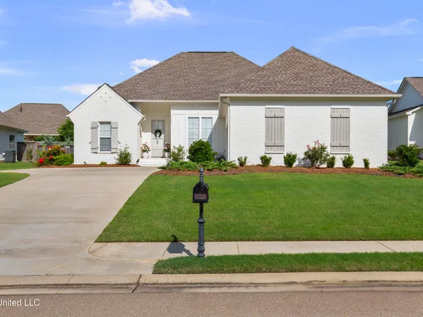 130 Hampton Ln, Madison, MS 39110