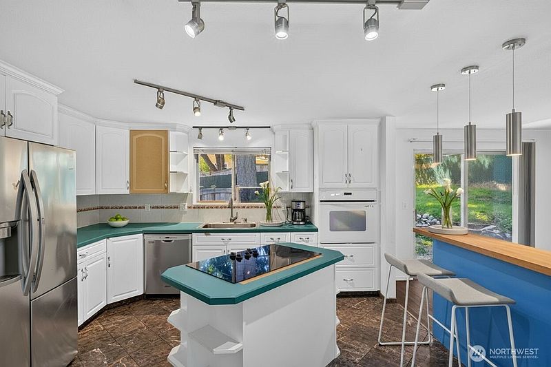 4th image of 1113 SW 2nd Avenue