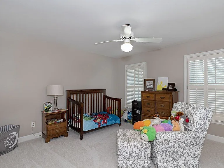 7 Bridgecreek Ct — Photo 52