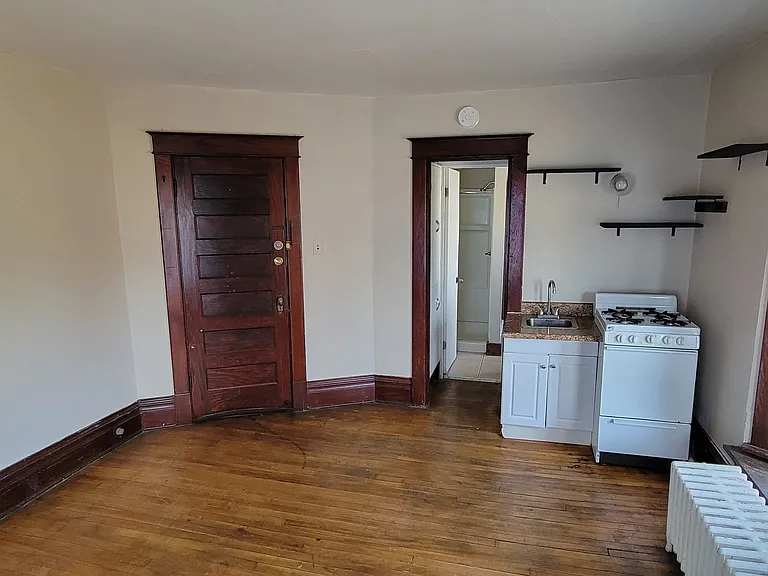 925 Burnett Ave #5 — Photo 2