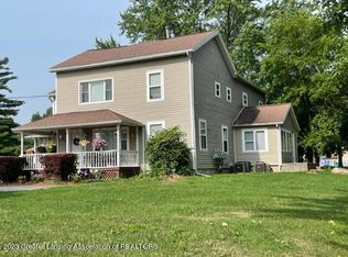 901 N Lansing St, Saint Johns, MI 48879
