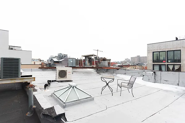 Rented by Maplewood Management | media 47