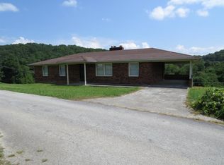 135 Mayhew Cemetery Rd, Barbourville, KY 40906