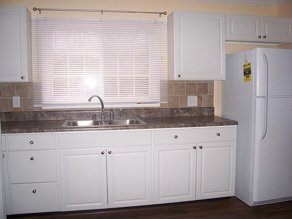 5th image of 3104 Marion Dr #A