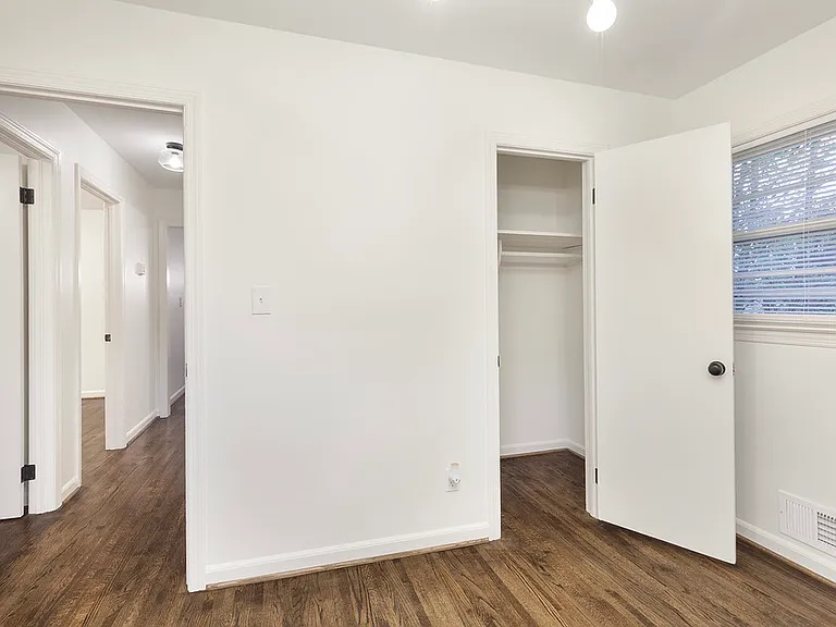 4332 Rob Roy Ln — Photo 18