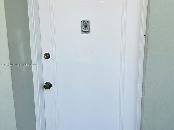 4th image of 949 Pennsylvania Ave APT 310