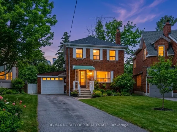 51 Glenavy Ave, Toronto, ON M4P 2T9