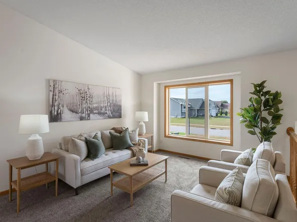 1006 6th Ave, Isanti, MN 55040