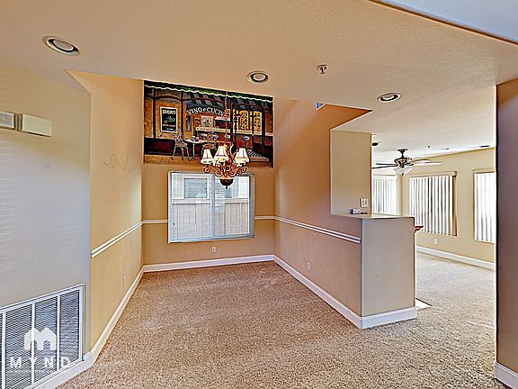 3rd image of 275 Brookview Ct