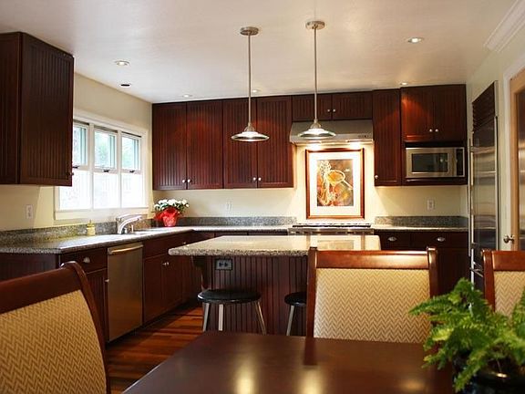 4th image of 2649 Sunnycrest Ct