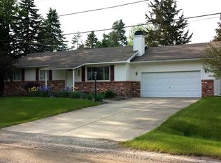 955 Beryl Ct, Rochester Hills, MI 48307