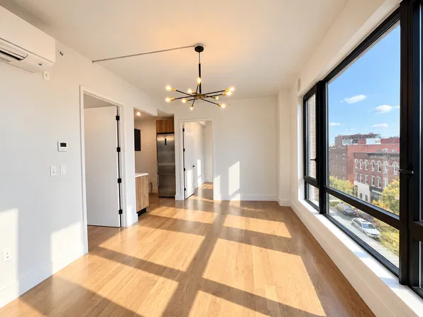 2708 Snyder Ave APT 510, Brooklyn, NY 11226