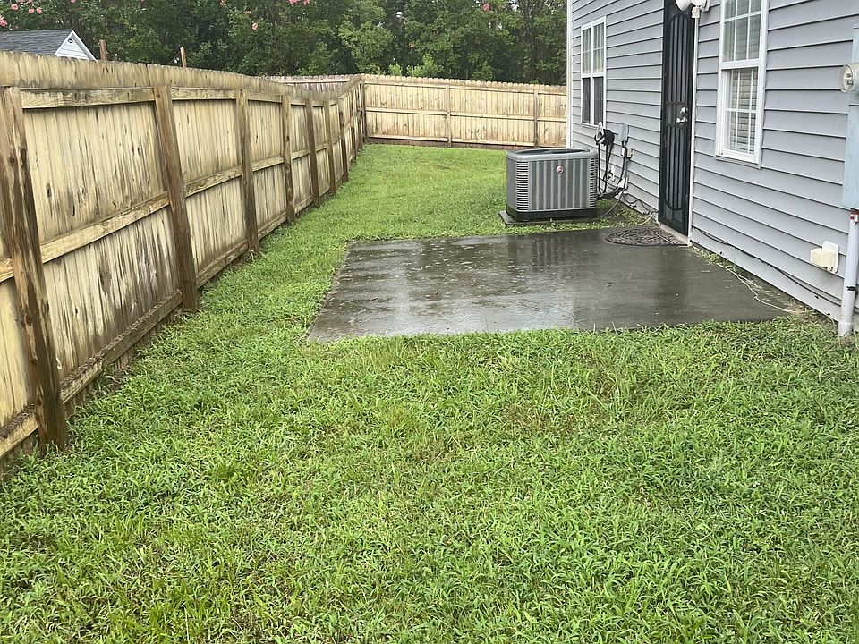 2nd image of 1801 Great Bend Dr