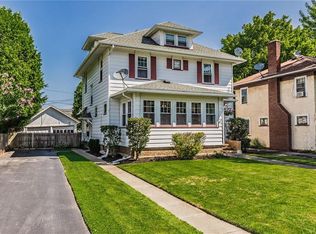636 Laurelton Rd, Rochester, NY 14609