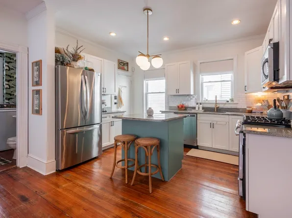 22 Dalrymple St #1, Jamaica Plain, MA 02130