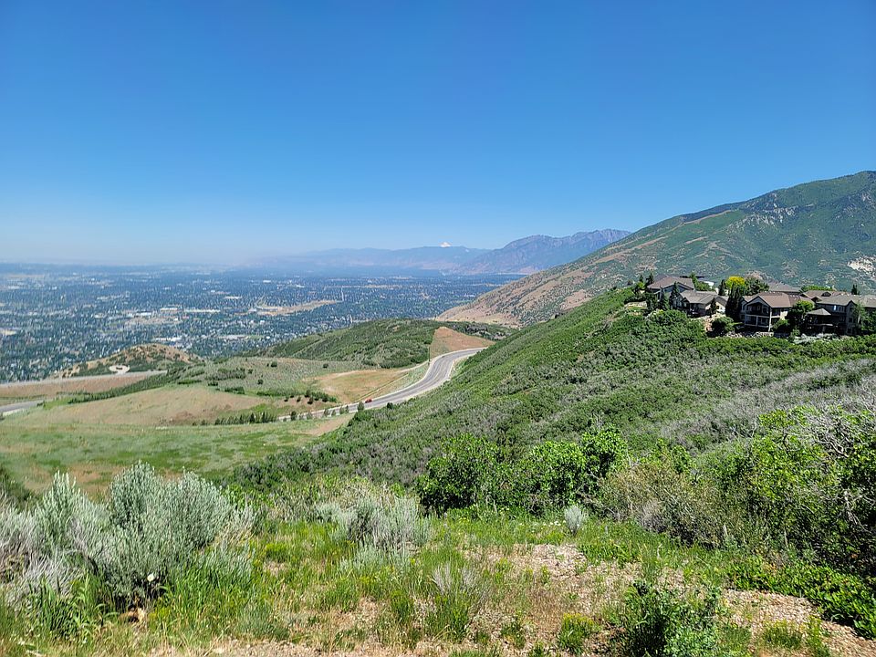 Views of Salt Lake City, nice to watch holiday fireworks at night and city lights. Many mountain trails to hike and enjoy nature.