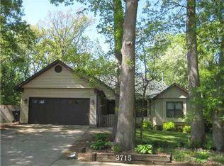 3715 Old Orchard Rd NE, Cedar Rapids, IA 52402