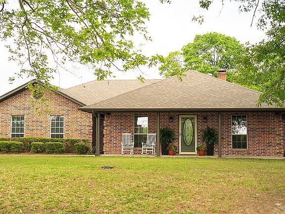 2nd image of 409 Rs County Rd #2110