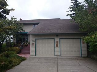 1344 California Ave SW, Seattle, WA 98116