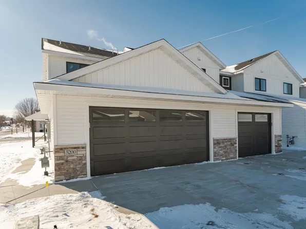 5200 Harvest Square Pl NW, Rochester, MN 55901