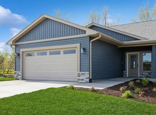 1050 Switchgrass Ln, Ely, IA 52227