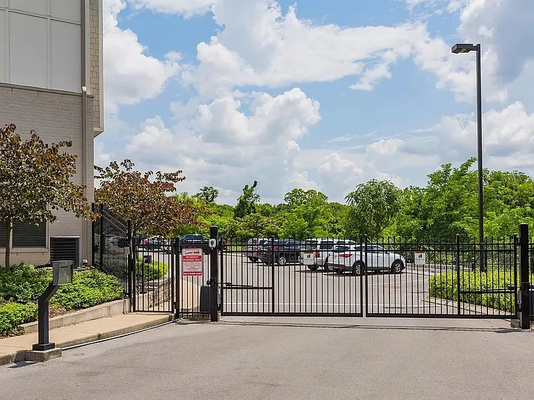 2197 Nolensville Pike — Photo 11