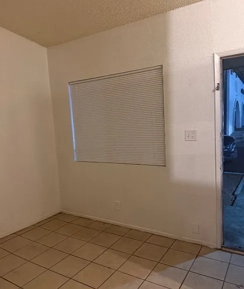 521 N Decatur Blvd #B — Photo 2