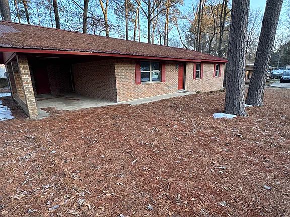 2nd image of 761 Sheila St