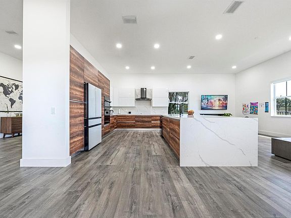 3rd image of 1250 Placid Ct #0