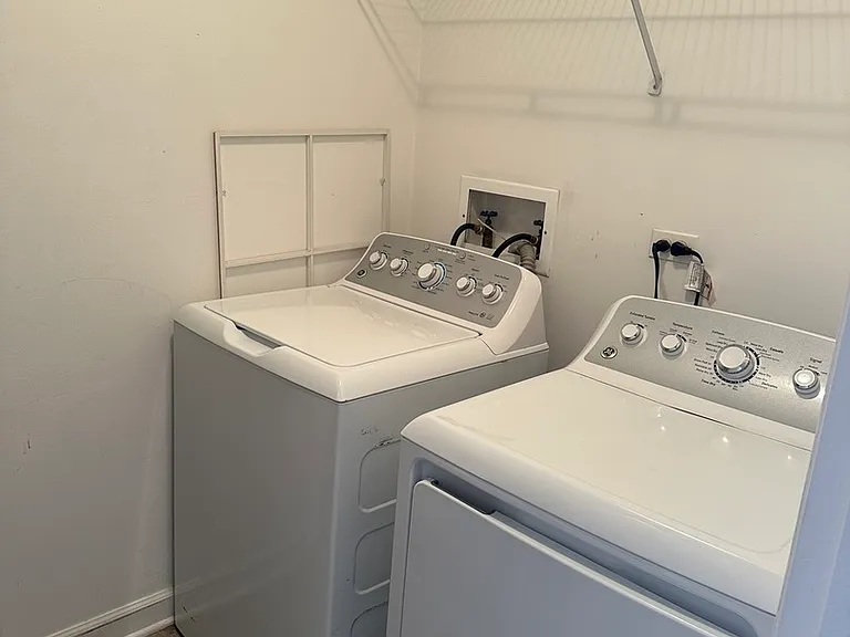 708 N Orleans St #A — Photo 16