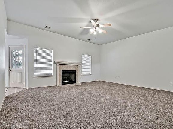 3rd image of 2304 SW 15th St